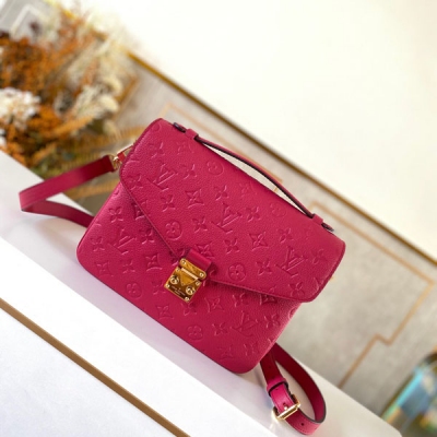 LV路易威登 Pochette Metis 全皮壓花郵差包 M41487蒼蘭粉