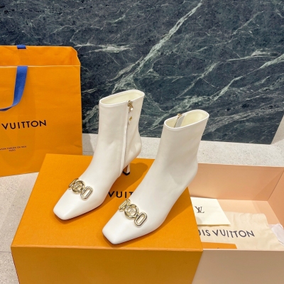 Louis Vuitton 早秋新款高跟靴 簡約時尚 6.5...