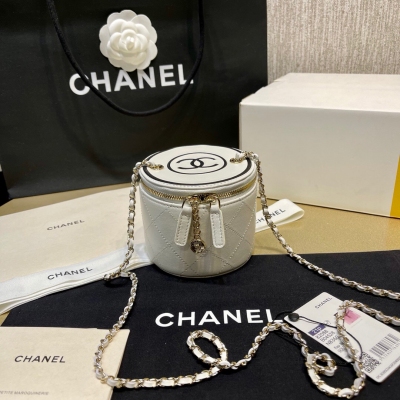 Chanel香奈兒 白色Mini鏈條化妝包 A82088 無...