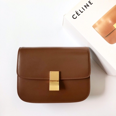 Celine賽琳 classic box 棕色大號豆腐包 1...