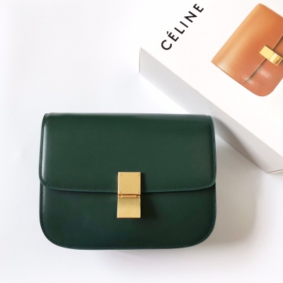Celine賽琳 classic box 綠色大號豆腐包 1...