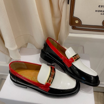 Dior迪奧 2021經典新色琺瑯橫標樂福鞋 輕鬆搭配