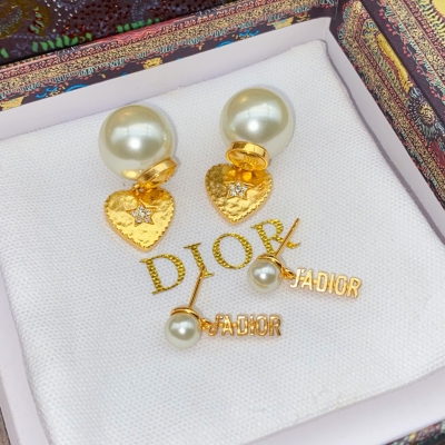 Dior迪奧 限量款珍珠愛心耳釘 何超蓮同款