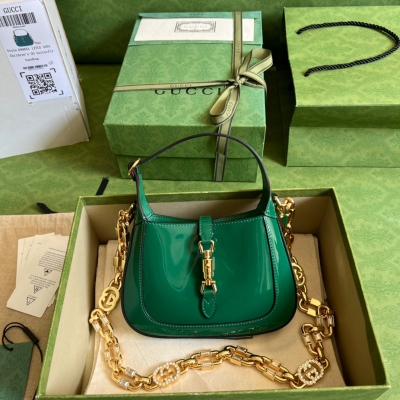 GUCCI古馳 Jackie 1961 綠色漆皮迷你肩背包 ...