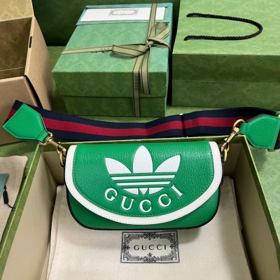 GUCCI古馳 adidas x Gucci聯名系列綠色皮革...
